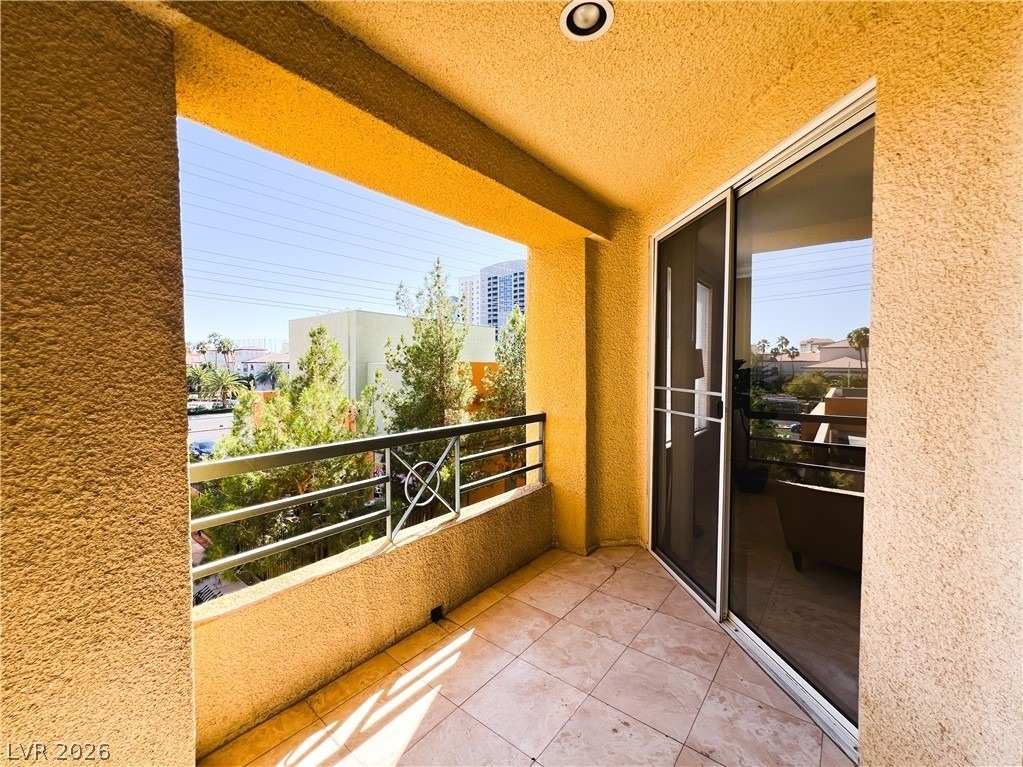 270 E Flamingo Road - Photo 70