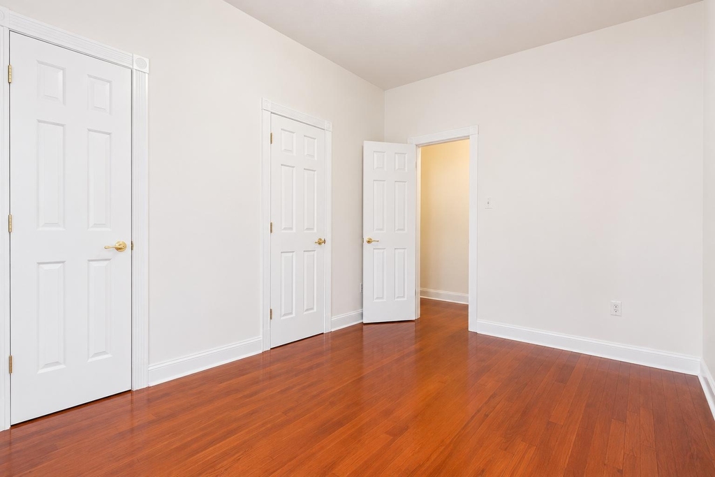 270 Fort Washington Avenue - Photo 9