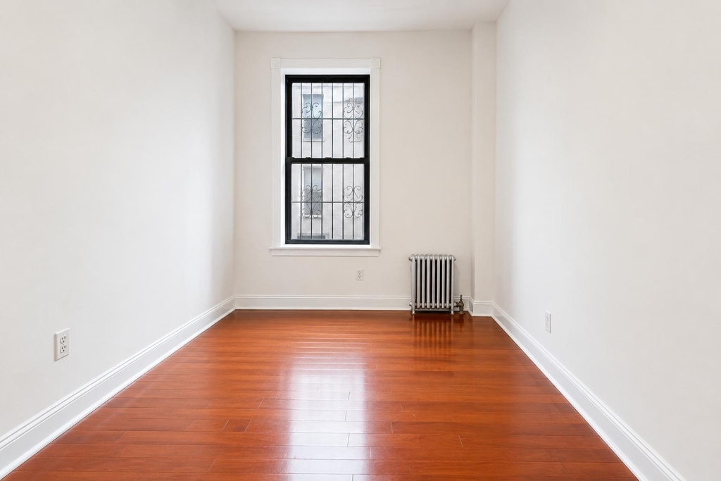 270 Fort Washington Avenue - Photo 8