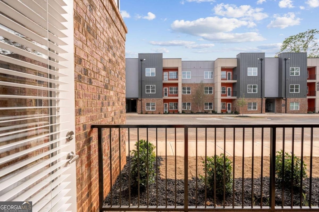 2025 W Iris Drive Se - Photo 10