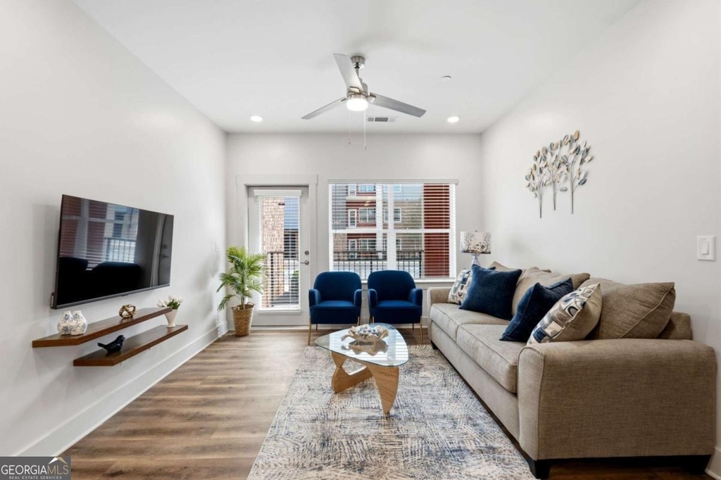 2025 W Iris Drive Se - Photo 1