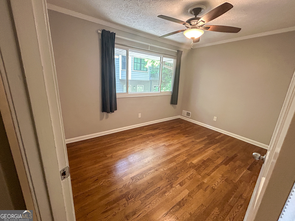411 Tenth Street Ne - Photo 20