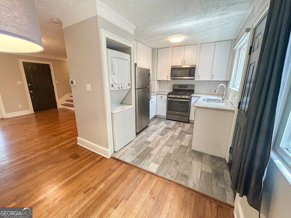 411 Tenth Street Ne - Photo 9