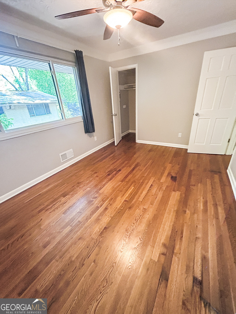 411 Tenth Street Ne - Photo 16