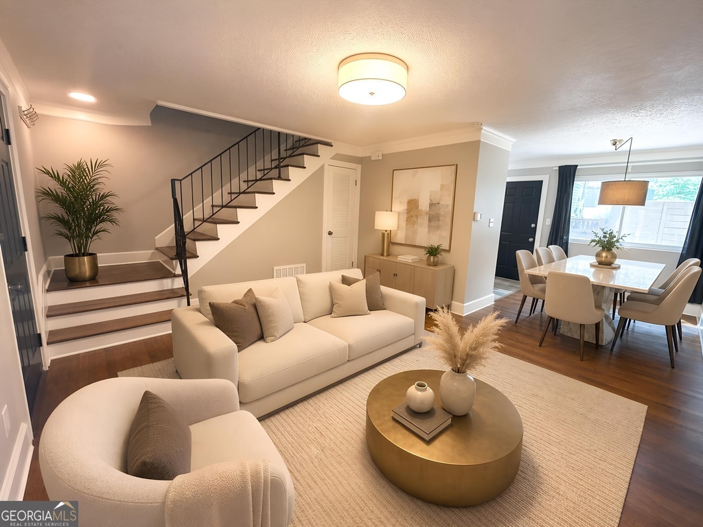 411 Tenth Street Ne - Photo 8