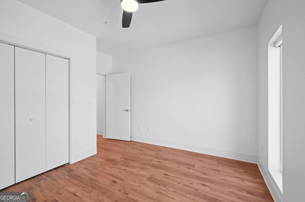 456 Flat Shoals Avenue Se - Photo 10
