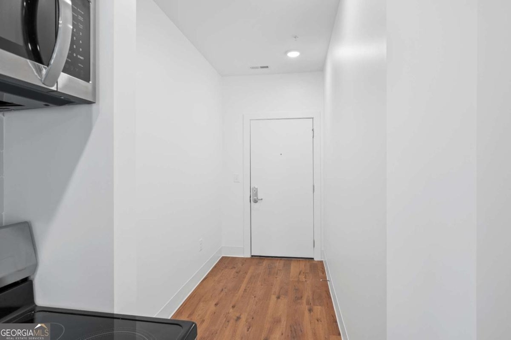 456 Flat Shoals Avenue Se - Photo 2