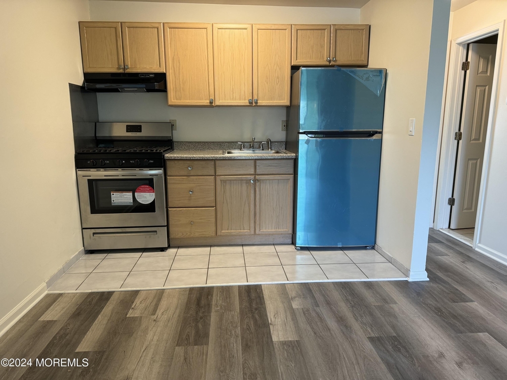109 Second Avenue - Photo 3