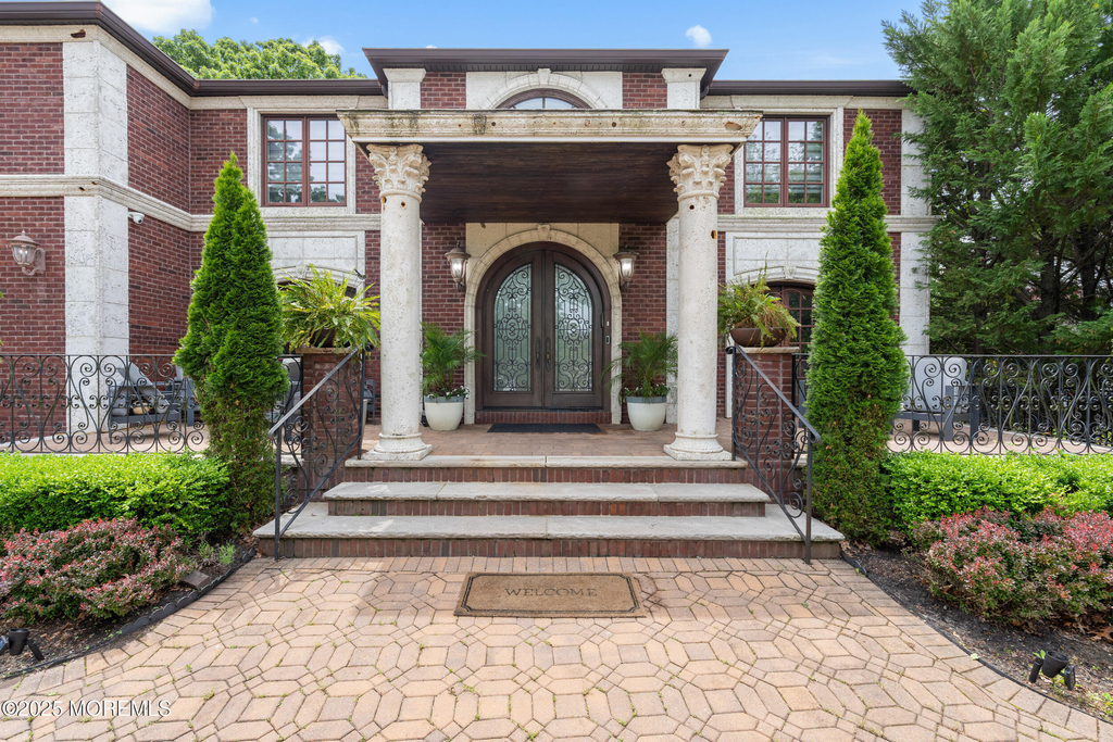 13 Valley Forge Road - Photo 2