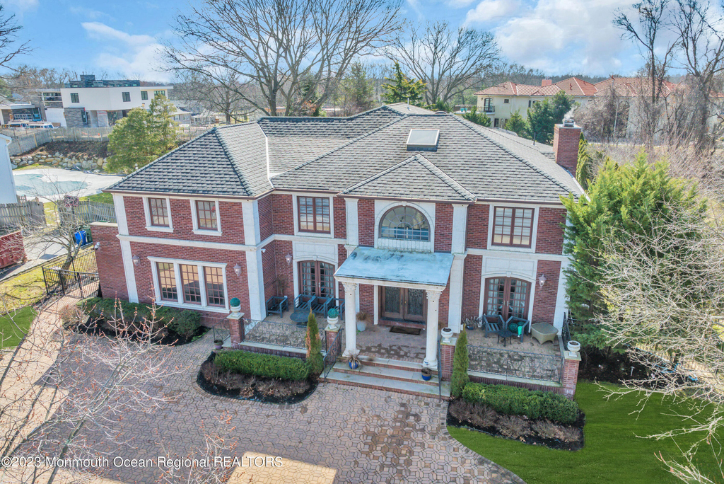 13 Valley Forge Road - Photo 0