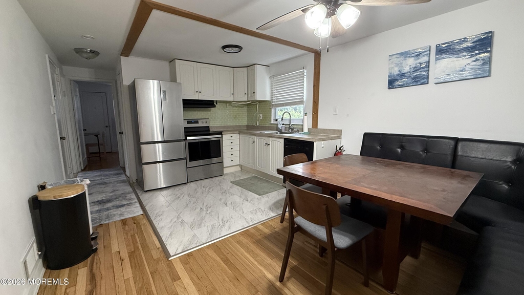 17 Clarence Avenue - Photo 19