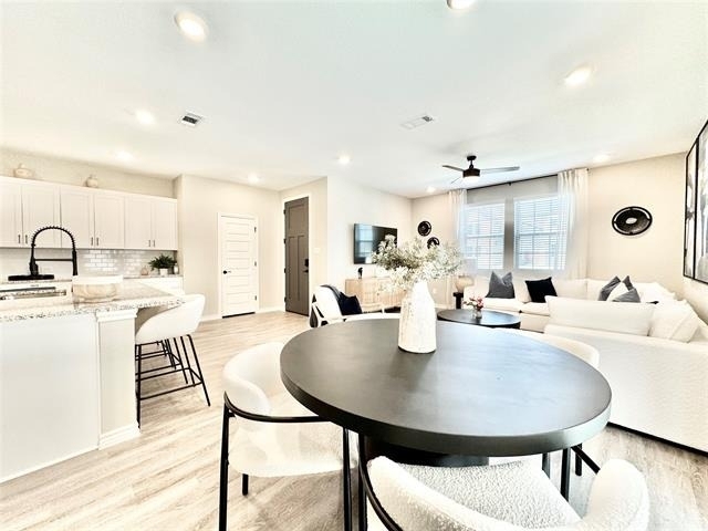 8725 Scottys Lake Lane - Photo 4