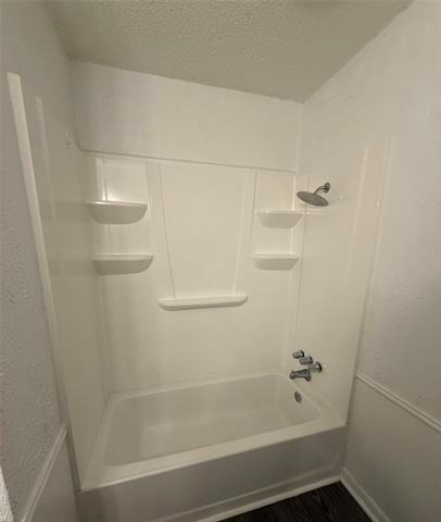 708 E Pecan Street - Photo 9