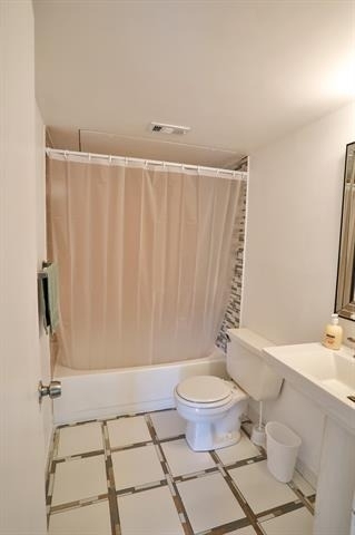 8110 Skillman Street - Photo 5