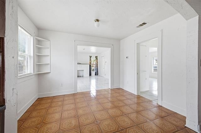 2634 Emmett Street - Photo 8