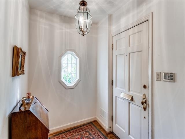 4510 Westway Avenue - Photo 3
