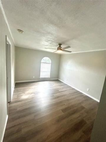 409 S Holiday Drive - Photo 13
