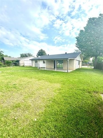 409 S Holiday Drive - Photo 18
