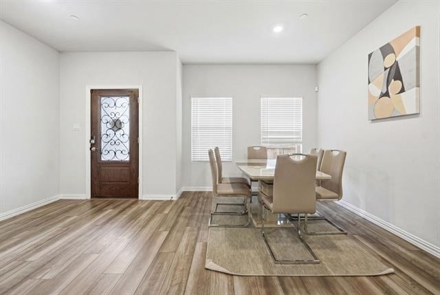 224 Monarch Way - Photo 2
