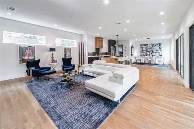 9753 Mixon Drive - Photo 4