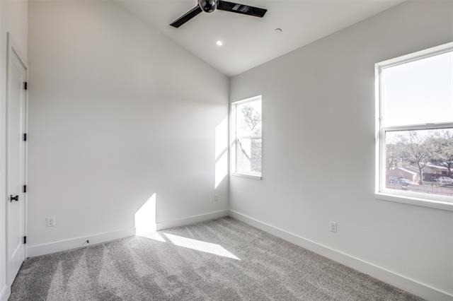 2143 Mail Avenue - Photo 13