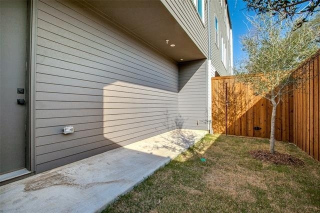 2143 Mail Avenue - Photo 21