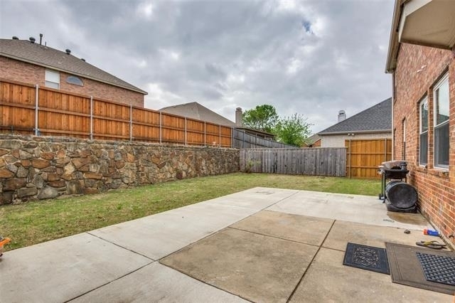 9720 Kingsmill Drive - Photo 22