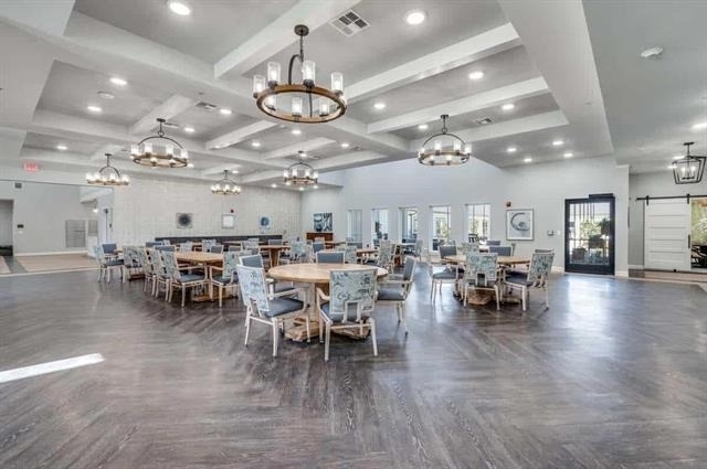 820 W Mcleroy Boulevard - Photo 4