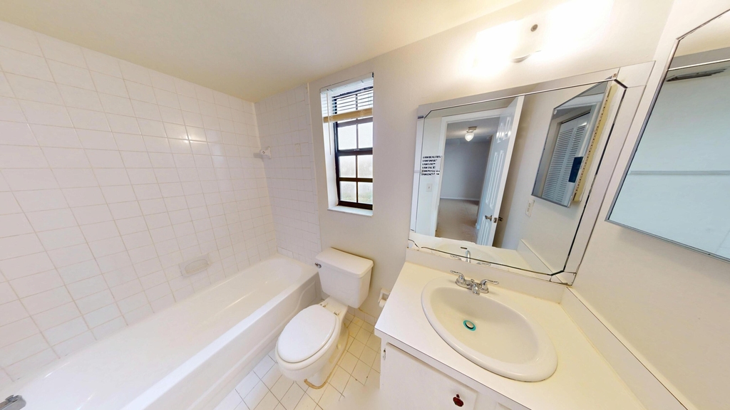 321 Olivewood Terrace - Photo 9
