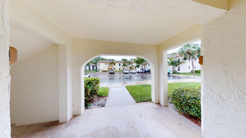 321 Olivewood Terrace - Photo 1