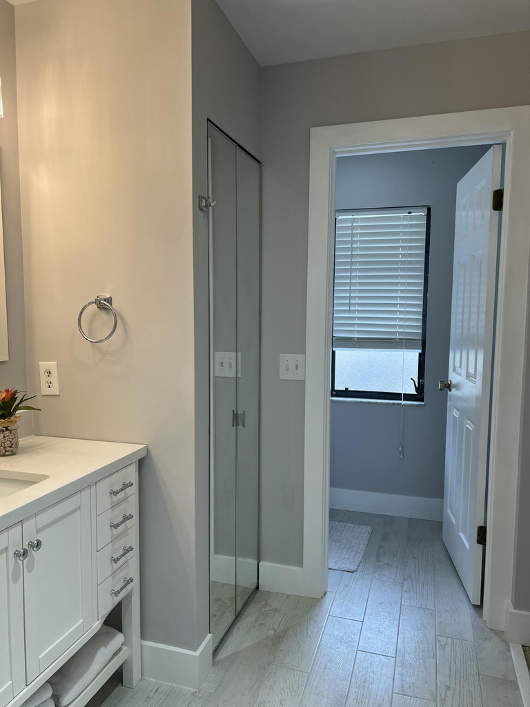 301 Se Castle Court - Photo 15