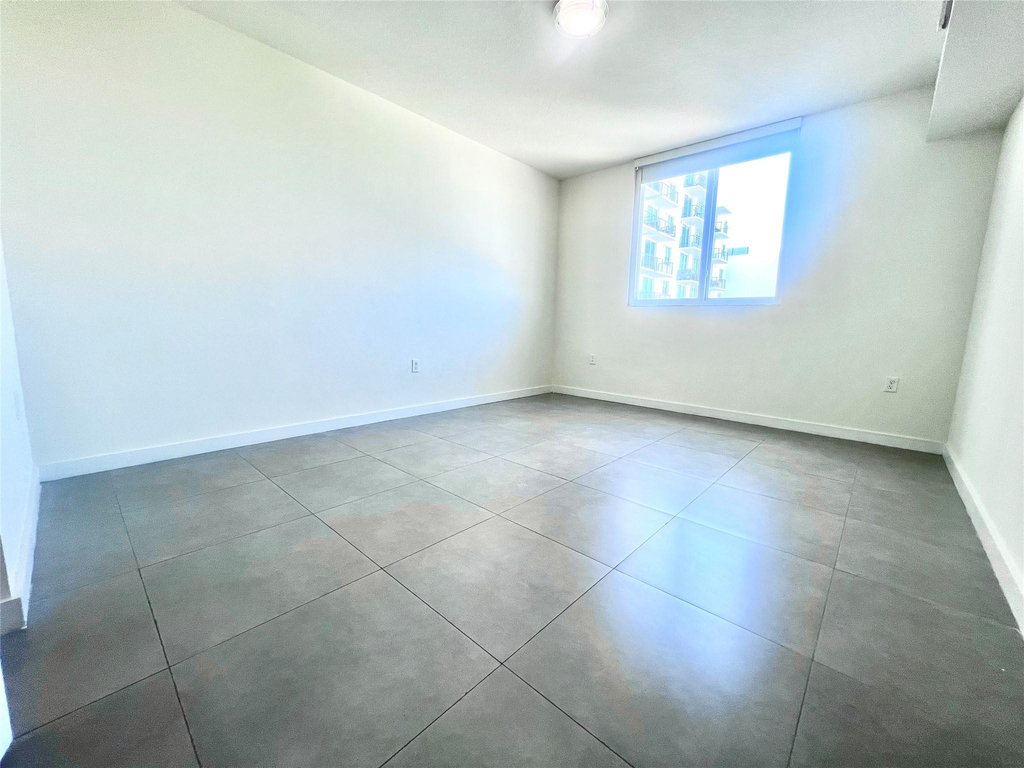 729 Nw 2 Street - Photo 8