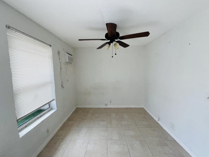 901 8th Street - Photo 3