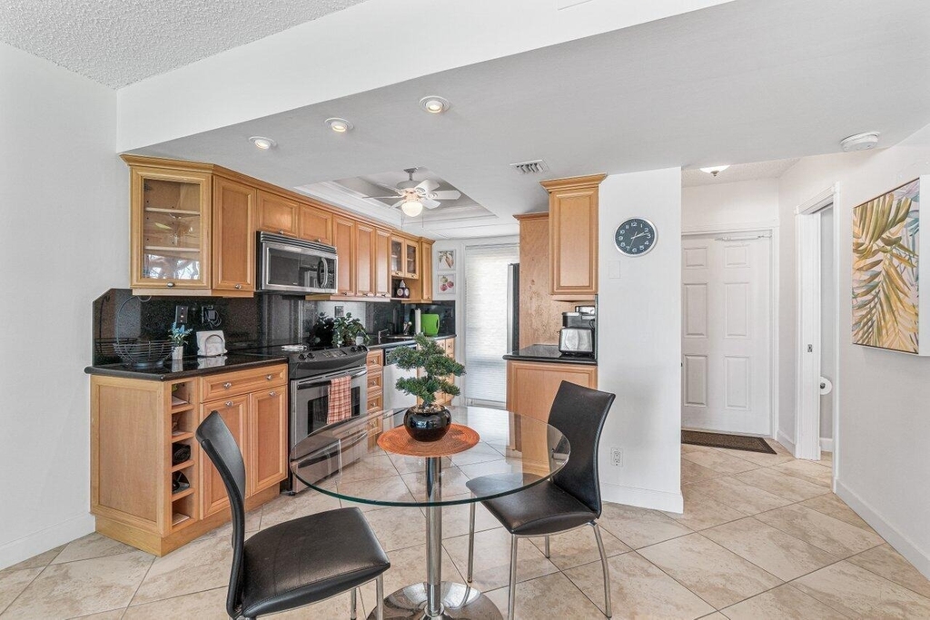 333 Ne 21st Avenue - Photo 4