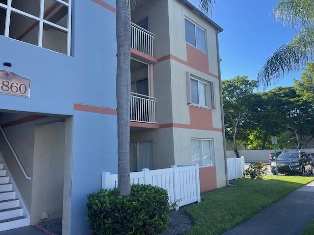 18860 Nw 57th Avenue - Photo 0