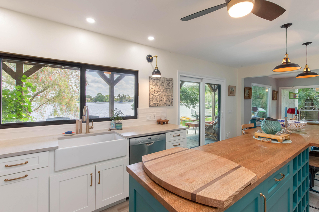 1734 Harborside Circle - Photo 5