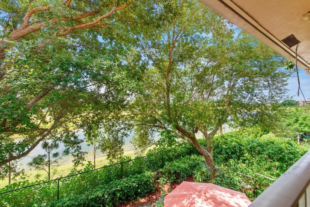 8460 Nw 40th Street - Photo 29