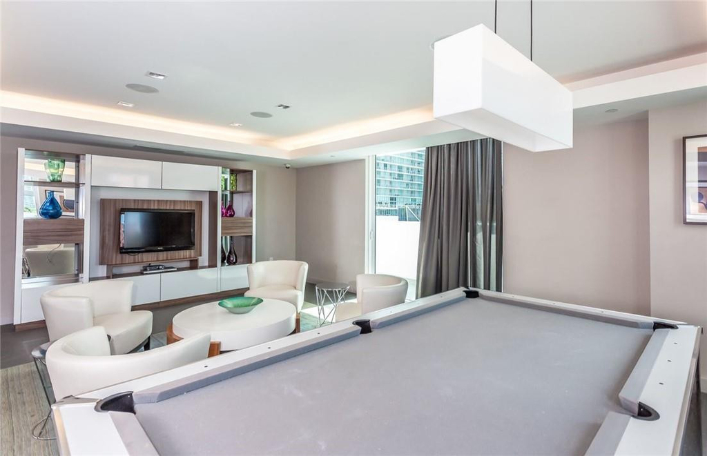 110 Sw 12 Street - Photo 12