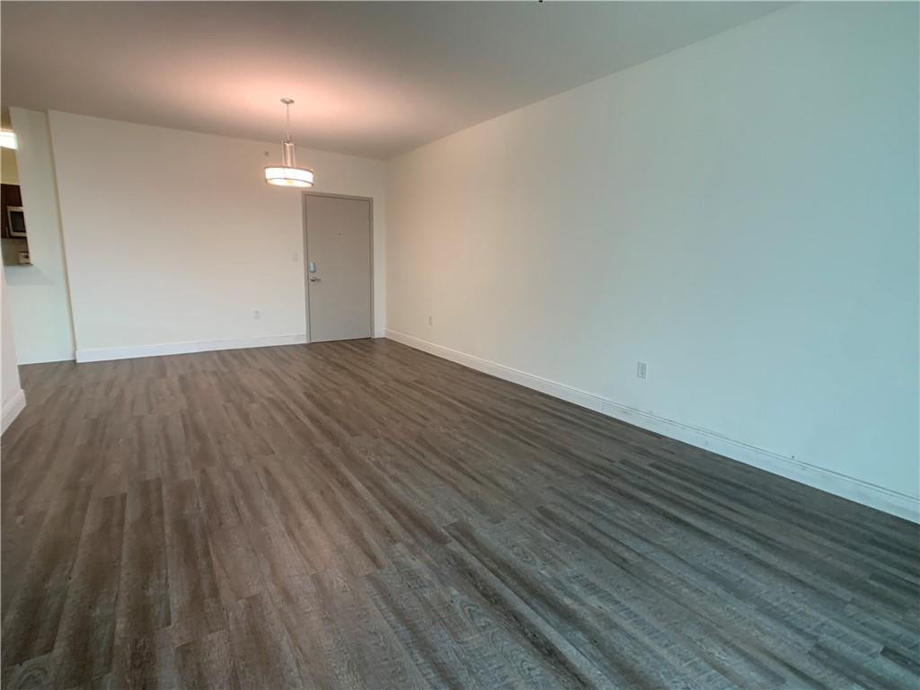 110 Sw 12 Street - Photo 1