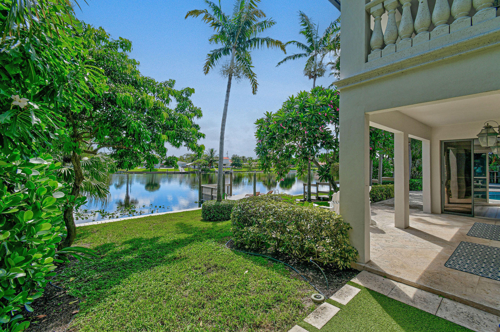 8110 W Lake Drive - Photo 47
