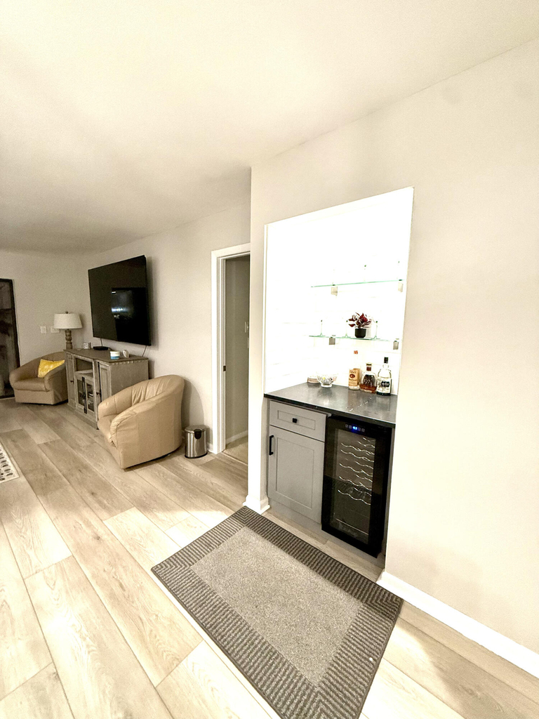 20 Westgate Lane - Photo 5