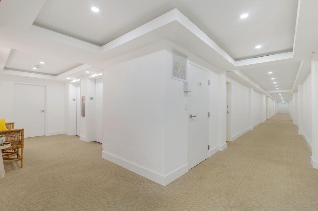 170 N Ocean Boulevard - Photo 4