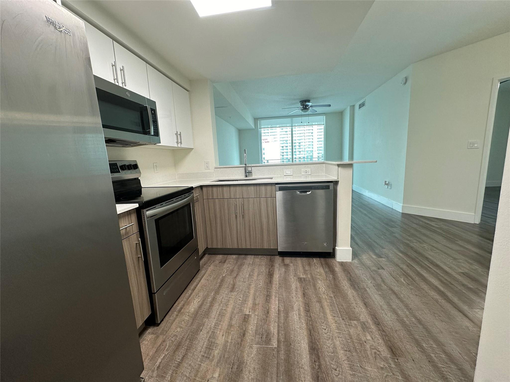 110 Sw 12th Street - Photo 1