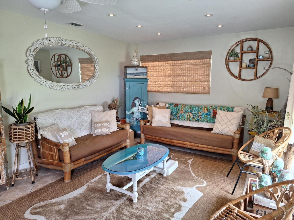 217 Se 2nd Avenue - Photo 1