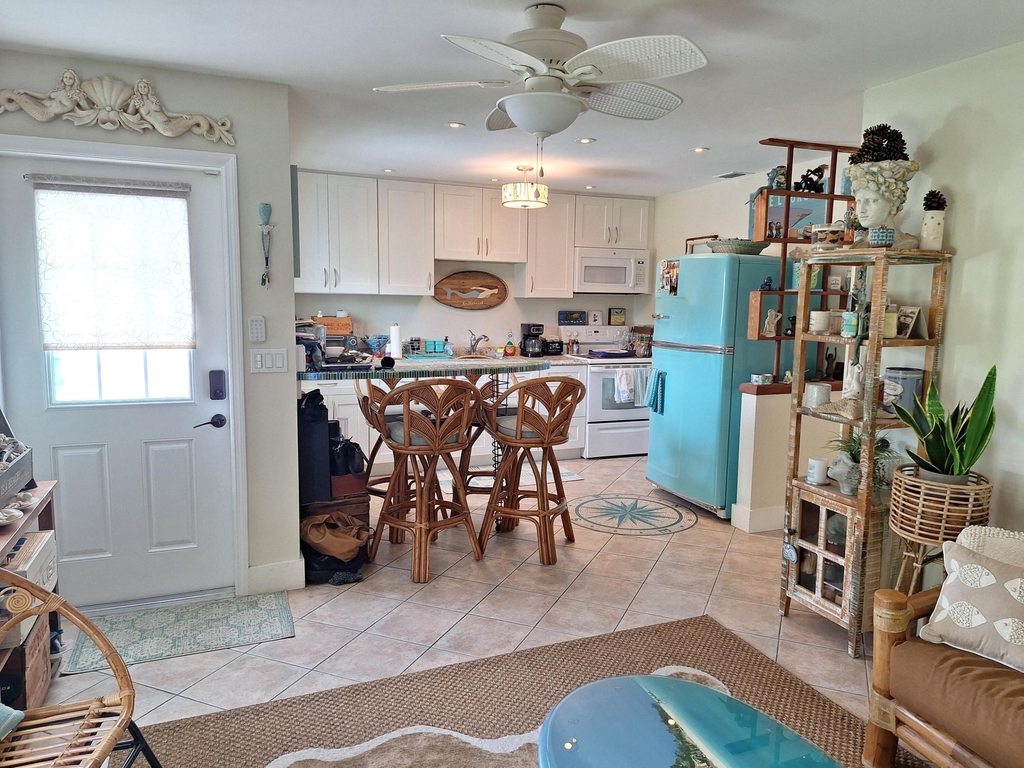 217 Se 2nd Avenue - Photo 2