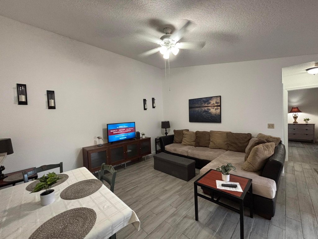1289 Periwinkle Place - Photo 9