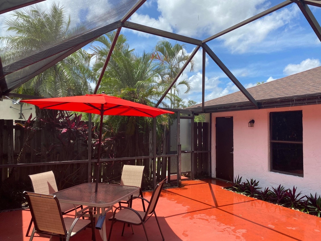 1289 Periwinkle Place - Photo 0