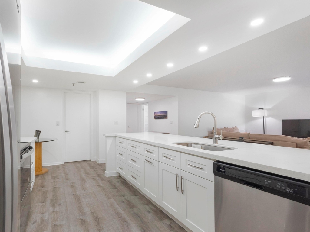 955 Egret Circle - Photo 8