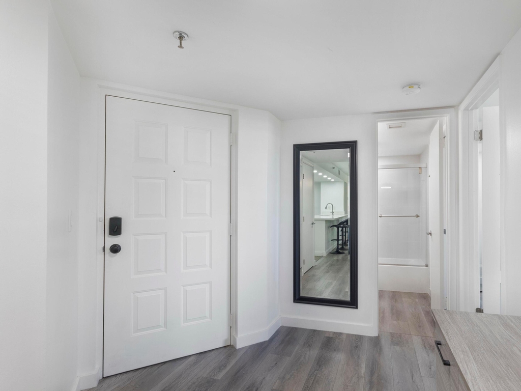 955 Egret Circle - Photo 2