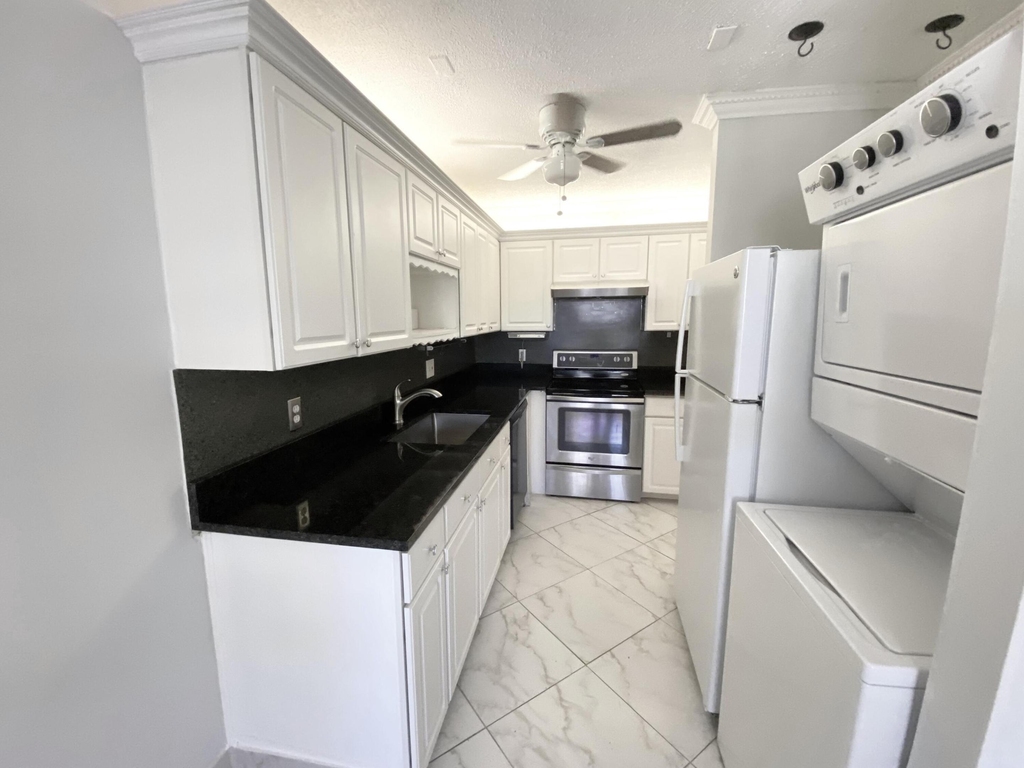 2480 Juniper Drive - Photo 10